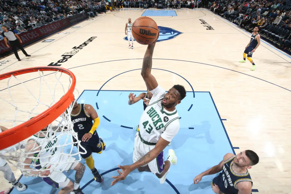 NG体育官方网站- 图卢兹青年军异军突起，平均年龄21岁刷新联赛纪录  