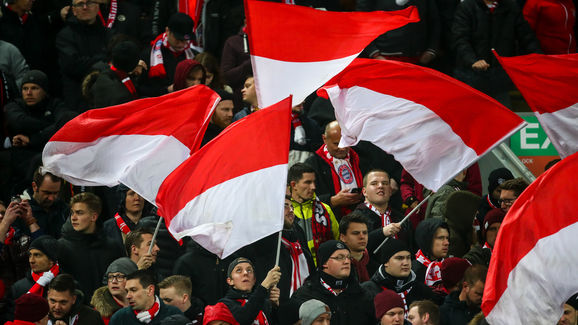 NG体育官网- 利物浦球迷抗议票价上涨，俱乐部承诺协商解决